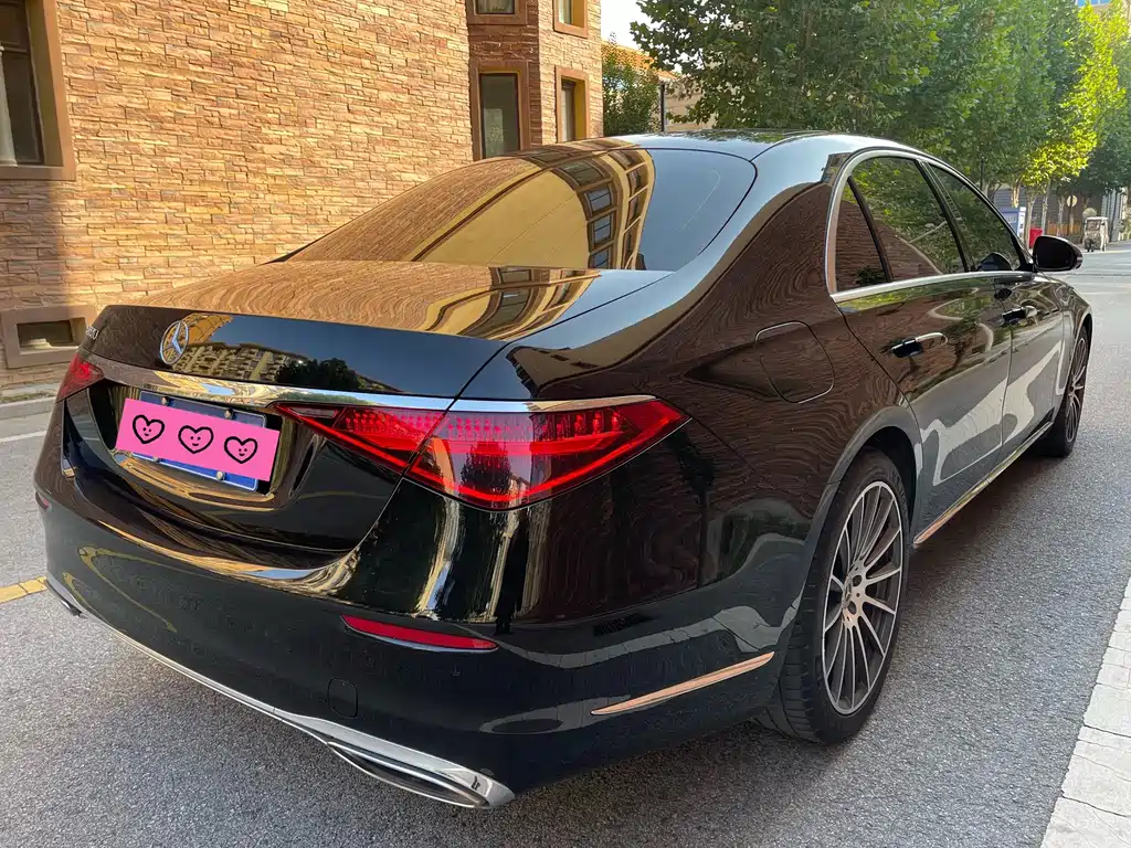 Mercedes-Benz S-Class — миниатюра 3