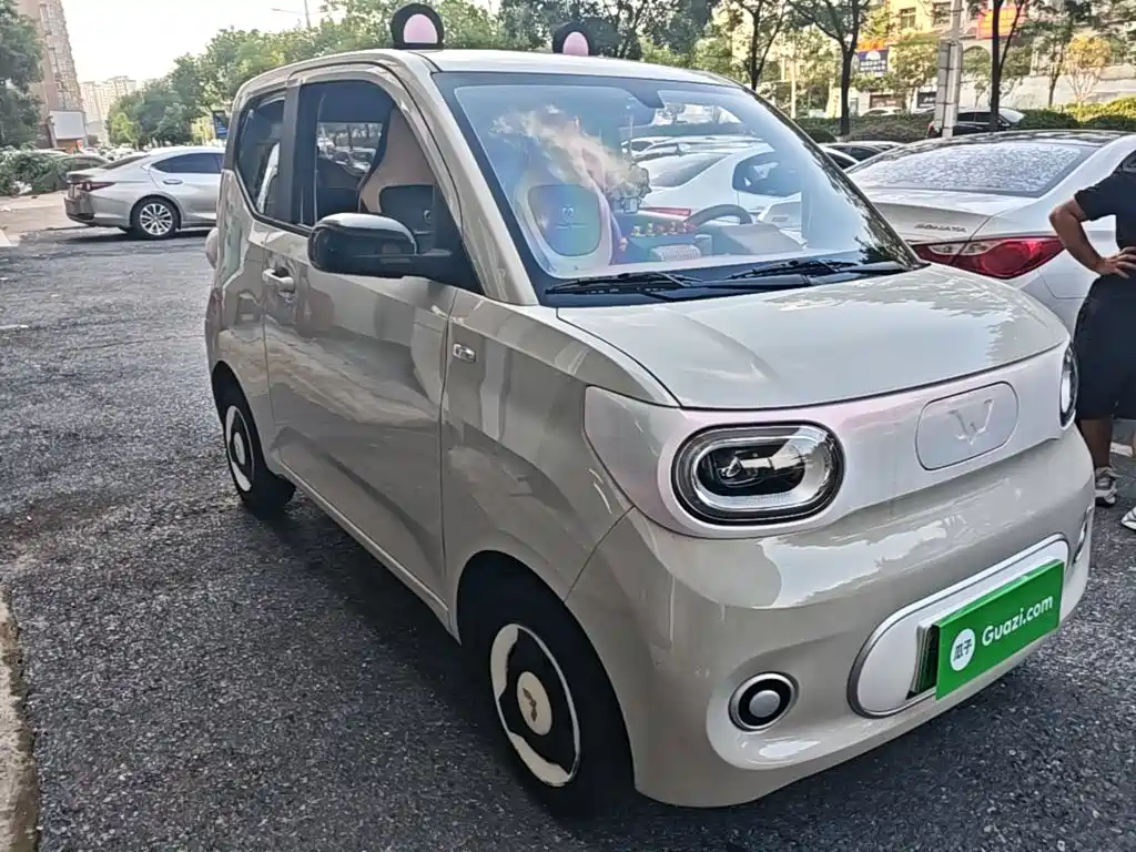 Wuling MINIEV — миниатюра 4