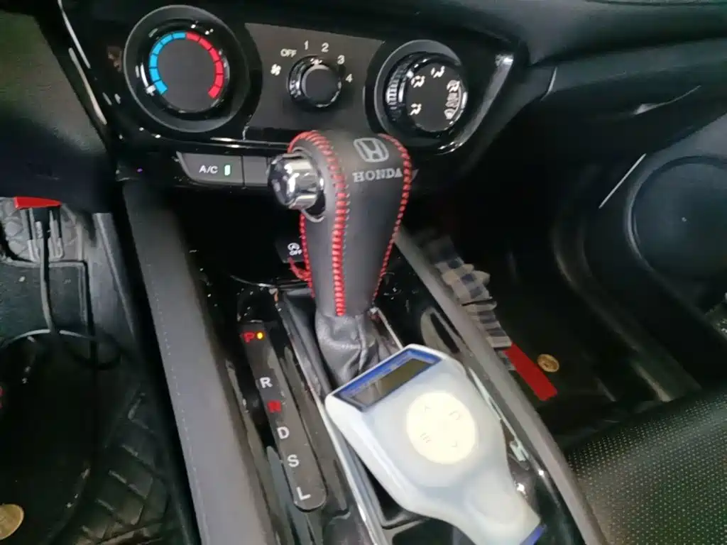 Honda Vezel — миниатюра 13