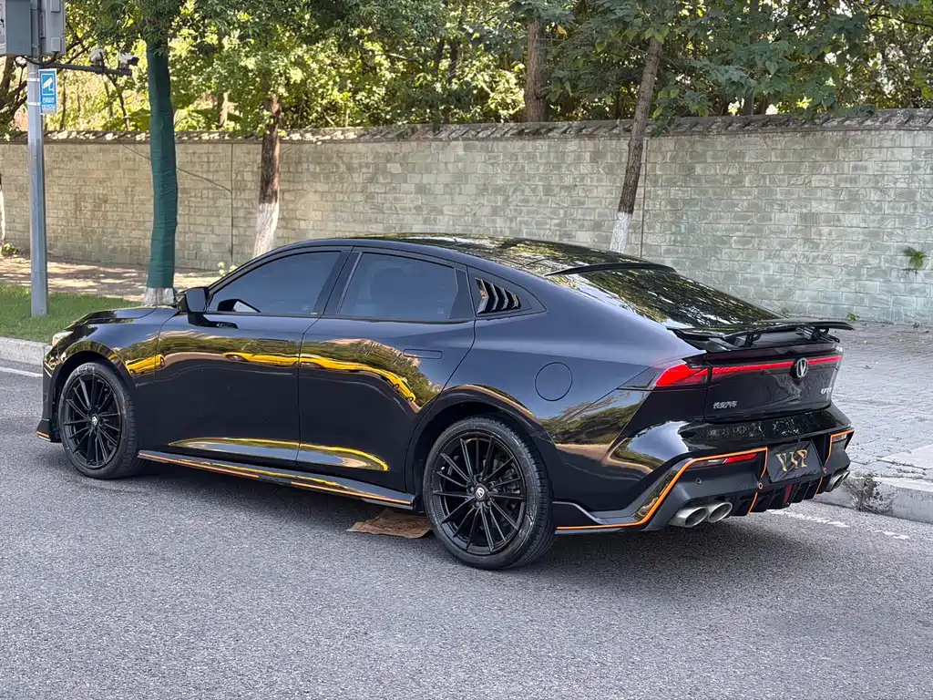 Changan UNI-V — миниатюра 3