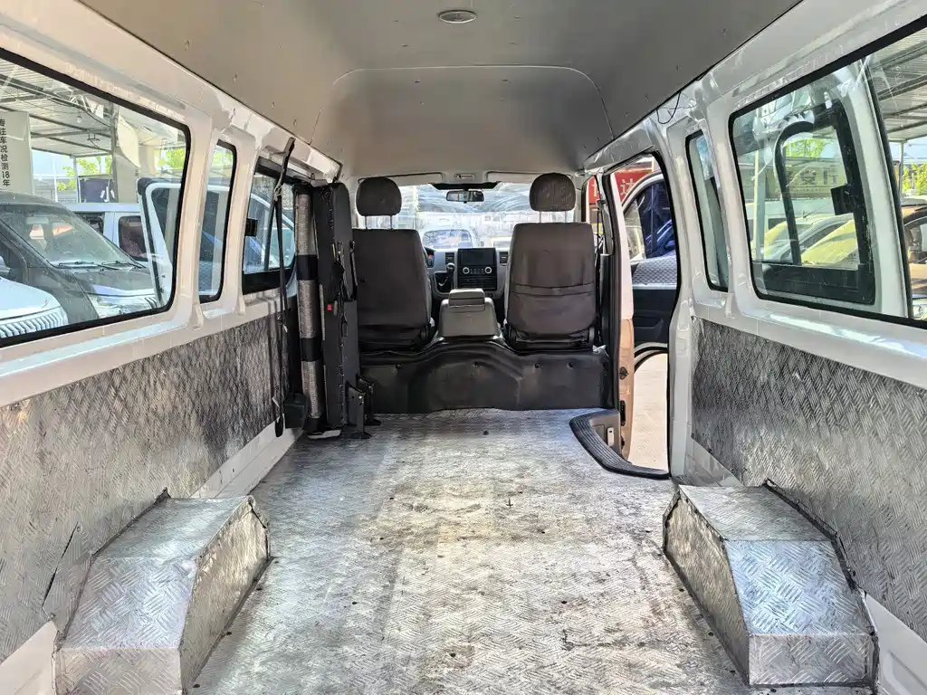 Foton Fengjing G7 — миниатюра 11