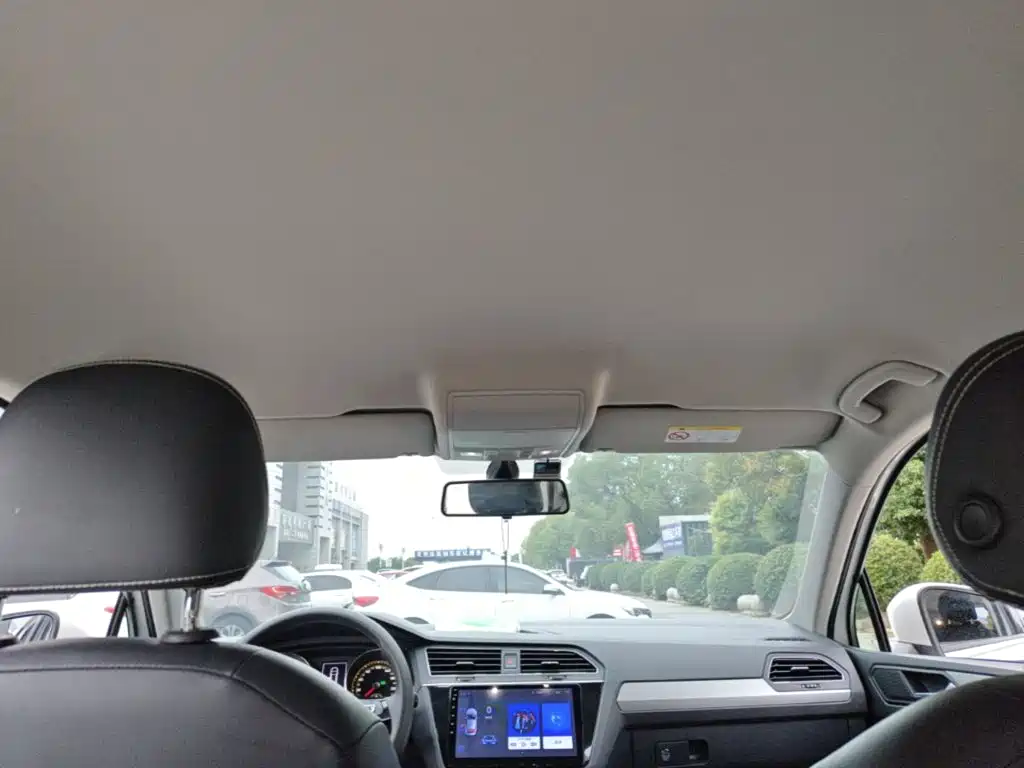 Volkswagen Tiguan L — миниатюра 18