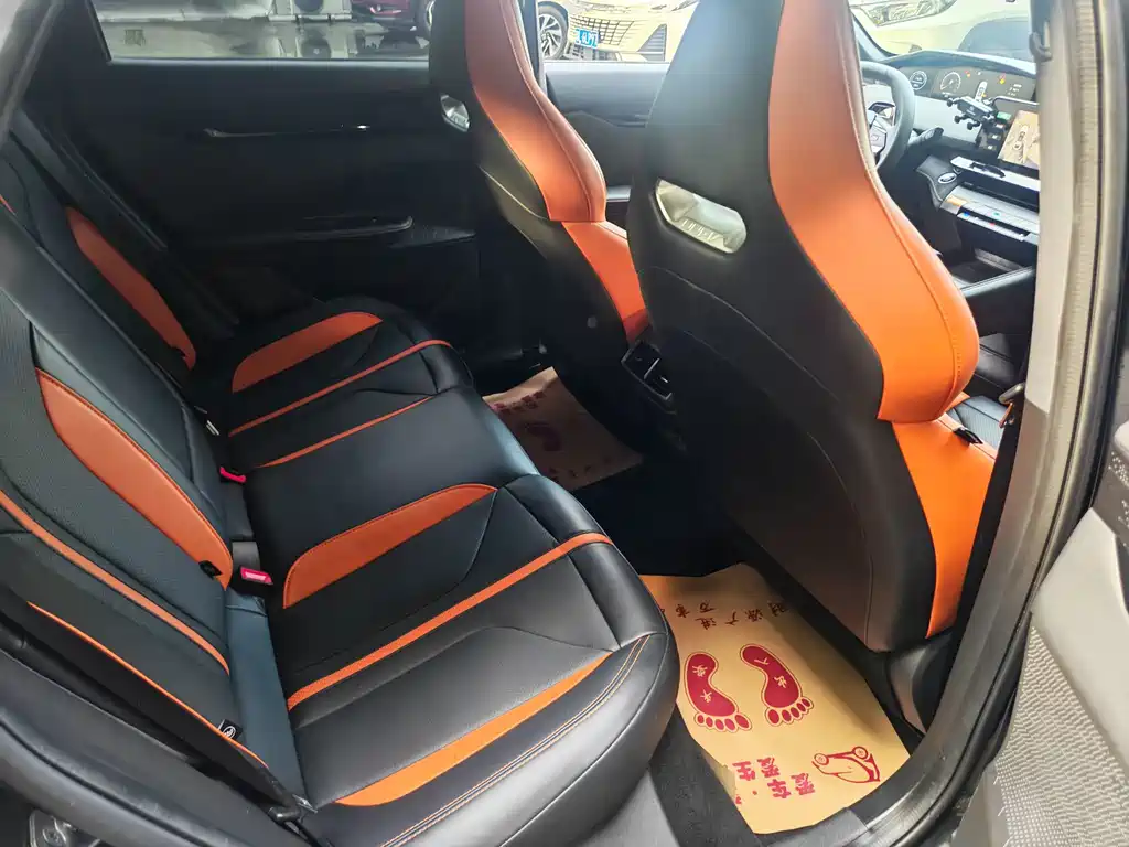 Changan UNI-V — миниатюра 5