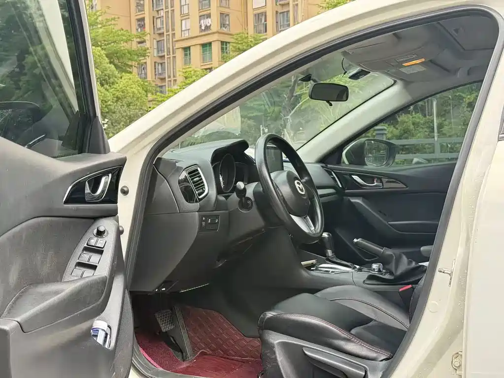 Mazda 3 Axela — миниатюра 7