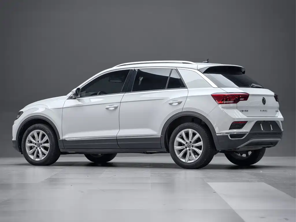 Volkswagen T-Roc — миниатюра 8