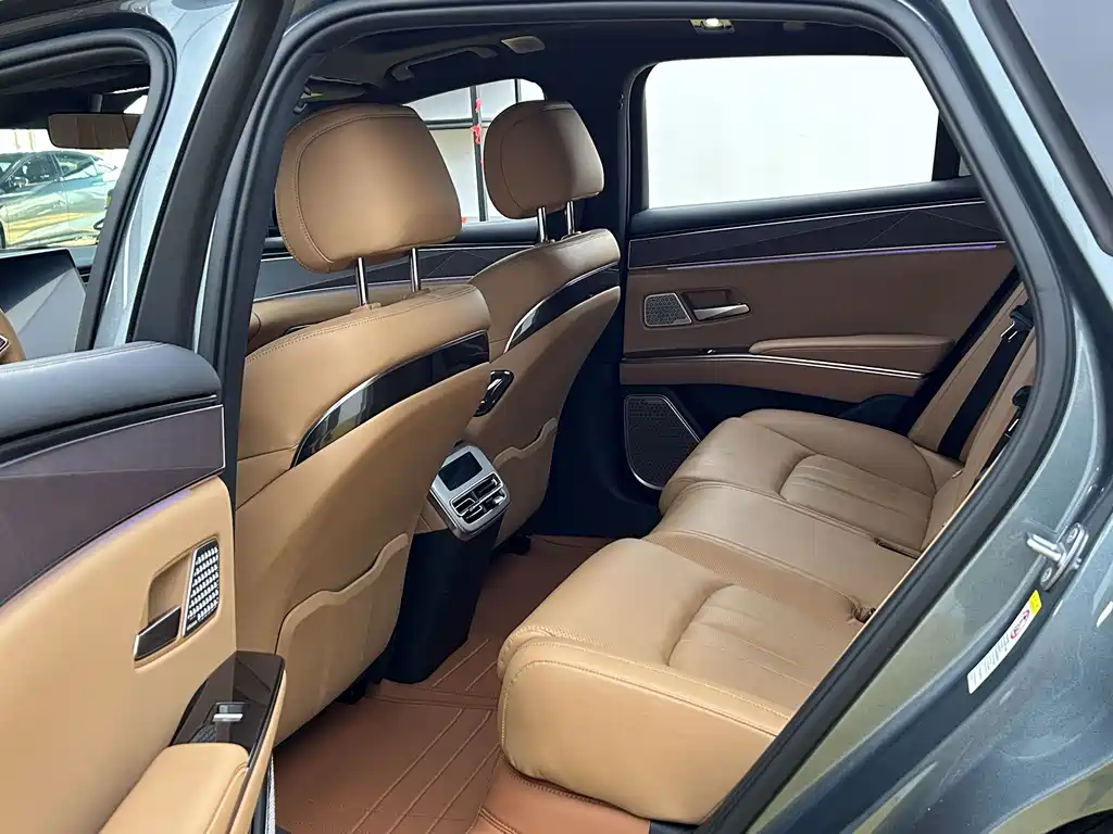 BYD Han L — миниатюра 6
