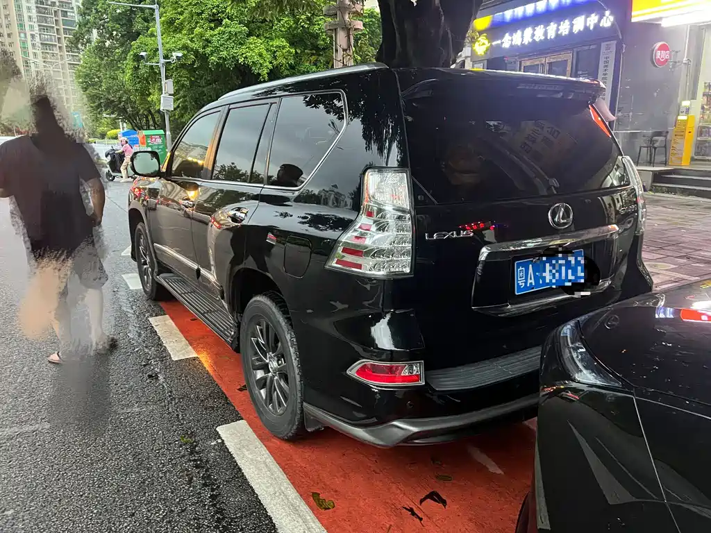 Lexus GX — миниатюра 6
