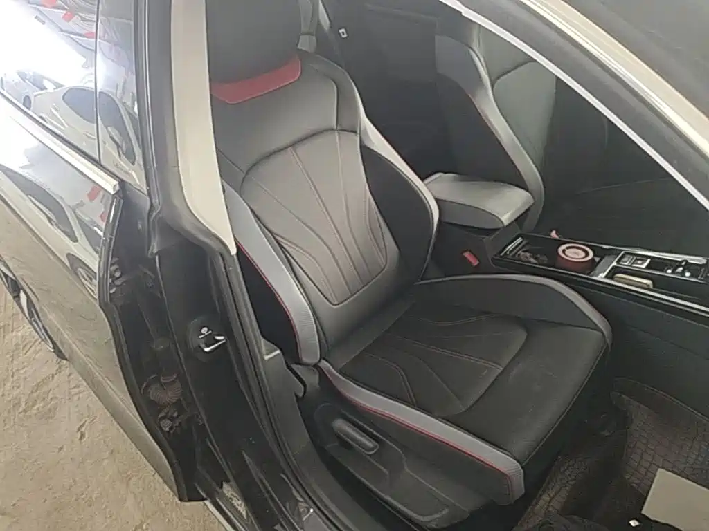 Volkswagen Lamando — миниатюра 25