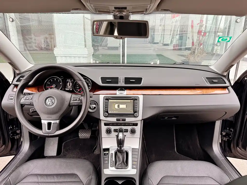 Volkswagen Magotan (Import) — миниатюра 7