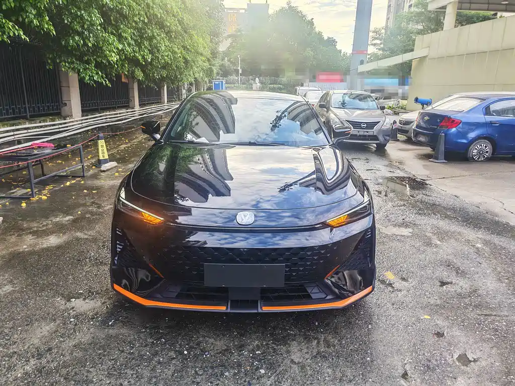 Changan UNI-V — миниатюра 11