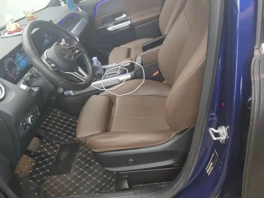 Mercedes-Benz GLB — миниатюра 9