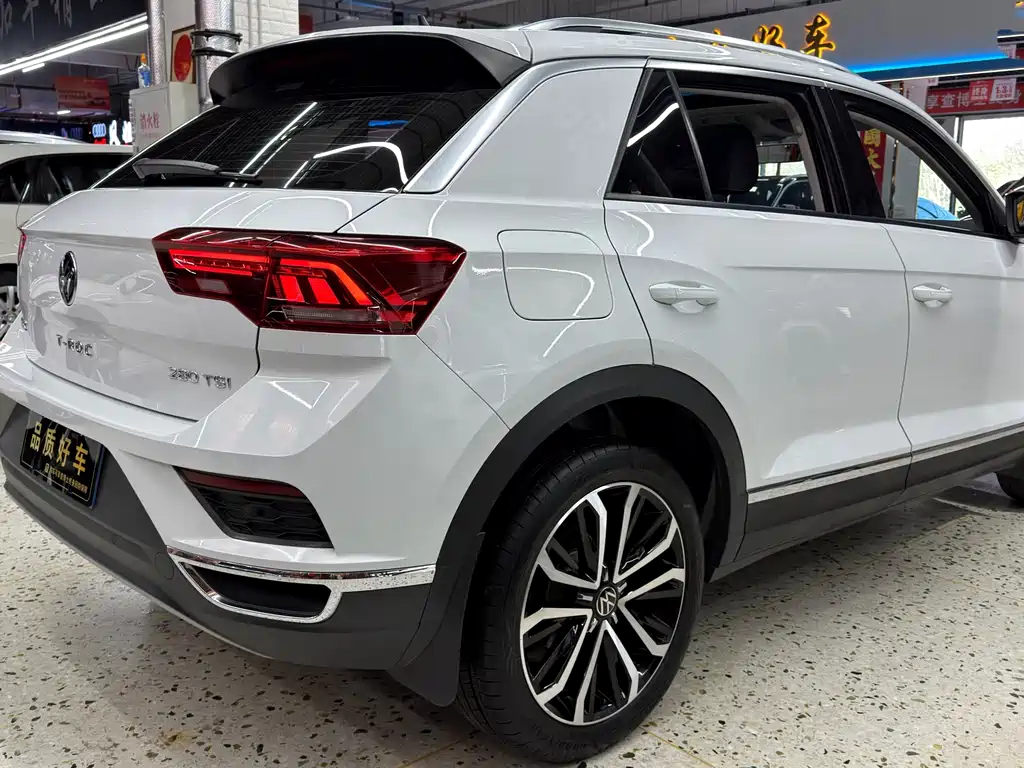 Volkswagen T-Roc — миниатюра 5