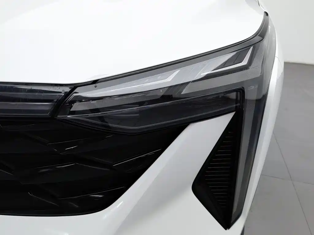 Geely Boyue — миниатюра 7