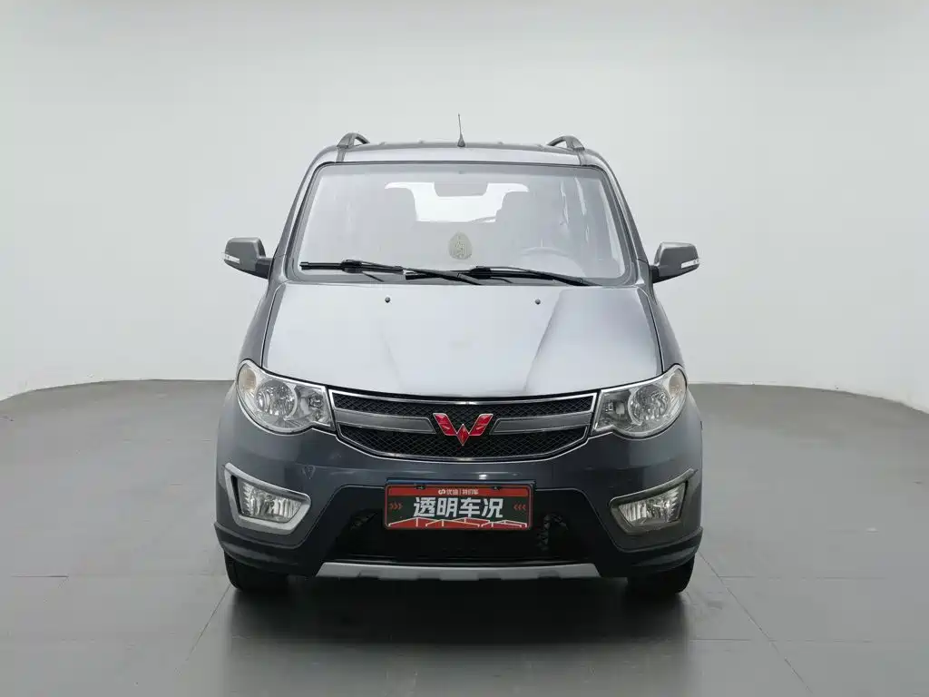 Wuling Hongguang — миниатюра 3