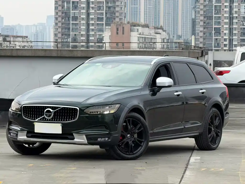 VOLVO V90
