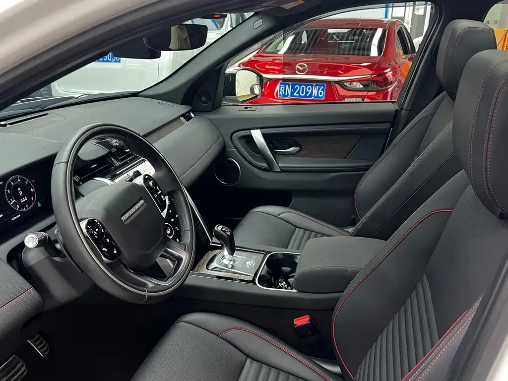 Land Rover Discovery Sport — миниатюра 16