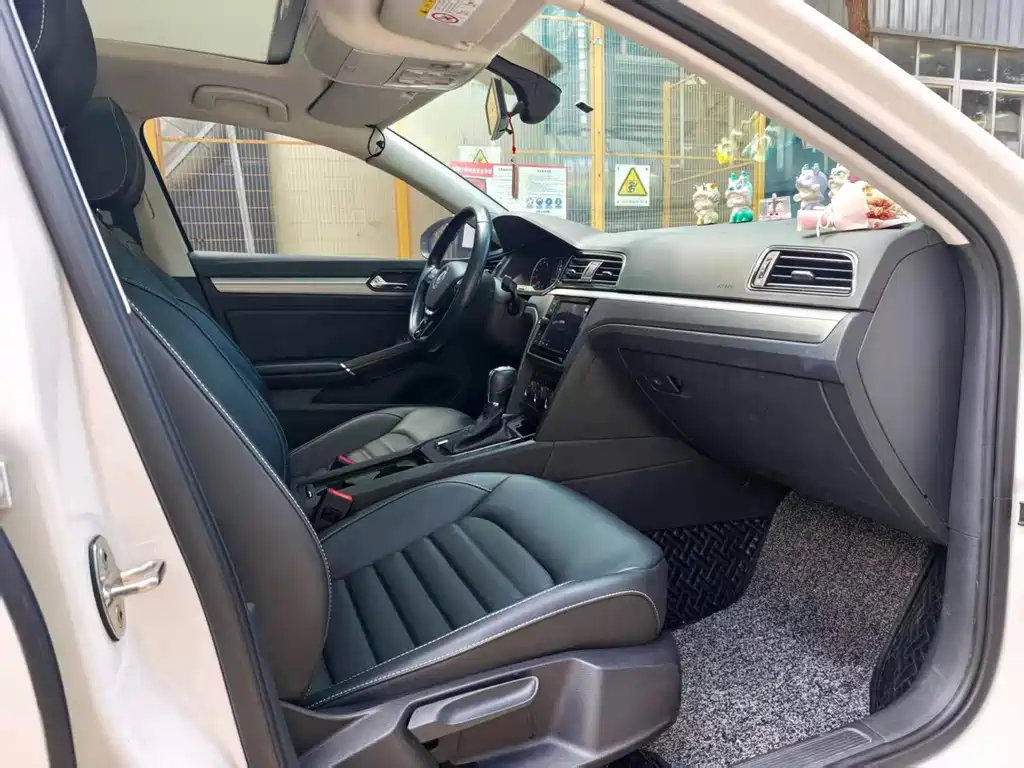 Volkswagen Lamando — миниатюра 10