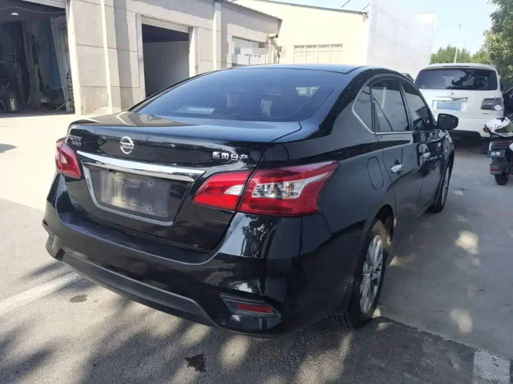 Nissan Sylphy — миниатюра 7