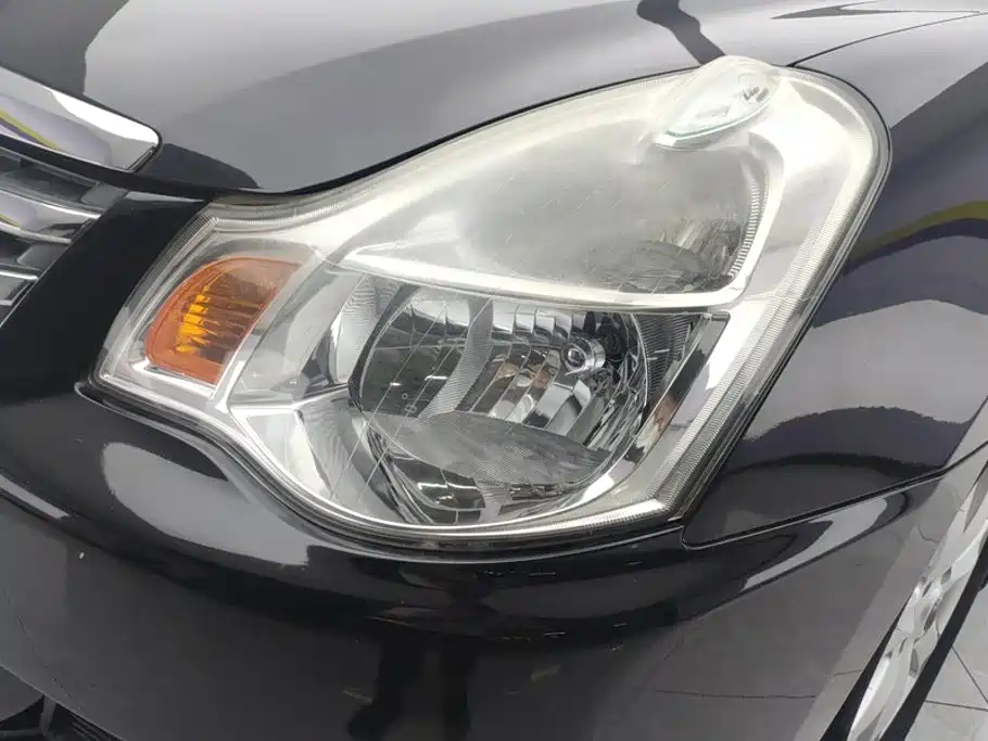 Nissan Sylphy — миниатюра 5