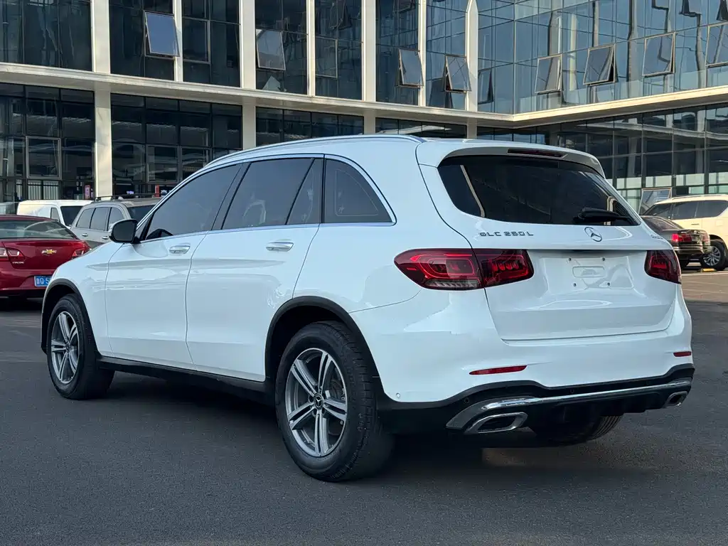 Mercedes-Benz GLC — миниатюра 6