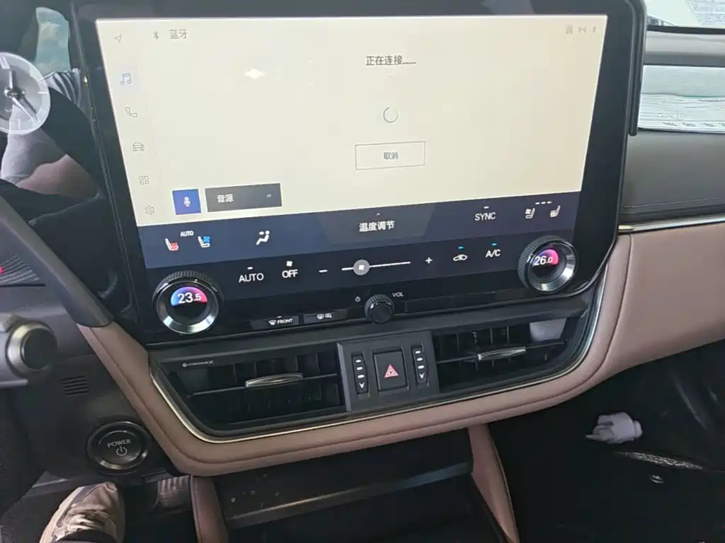 Lexus ES — миниатюра 13