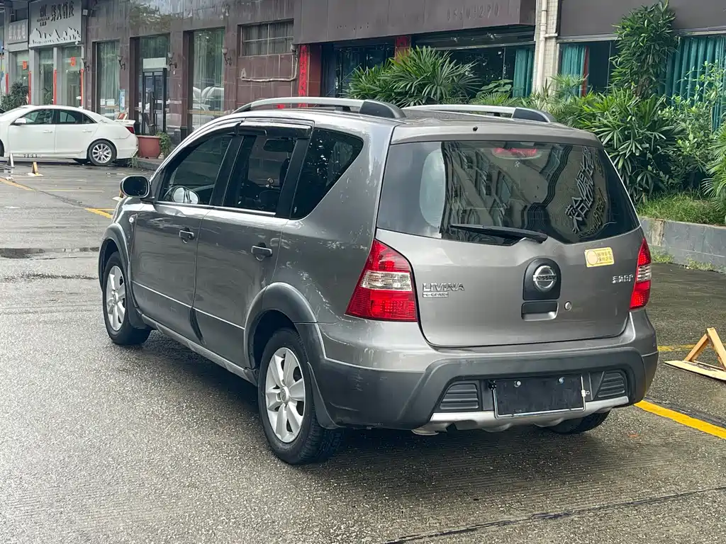 Nissan Livina — миниатюра 12