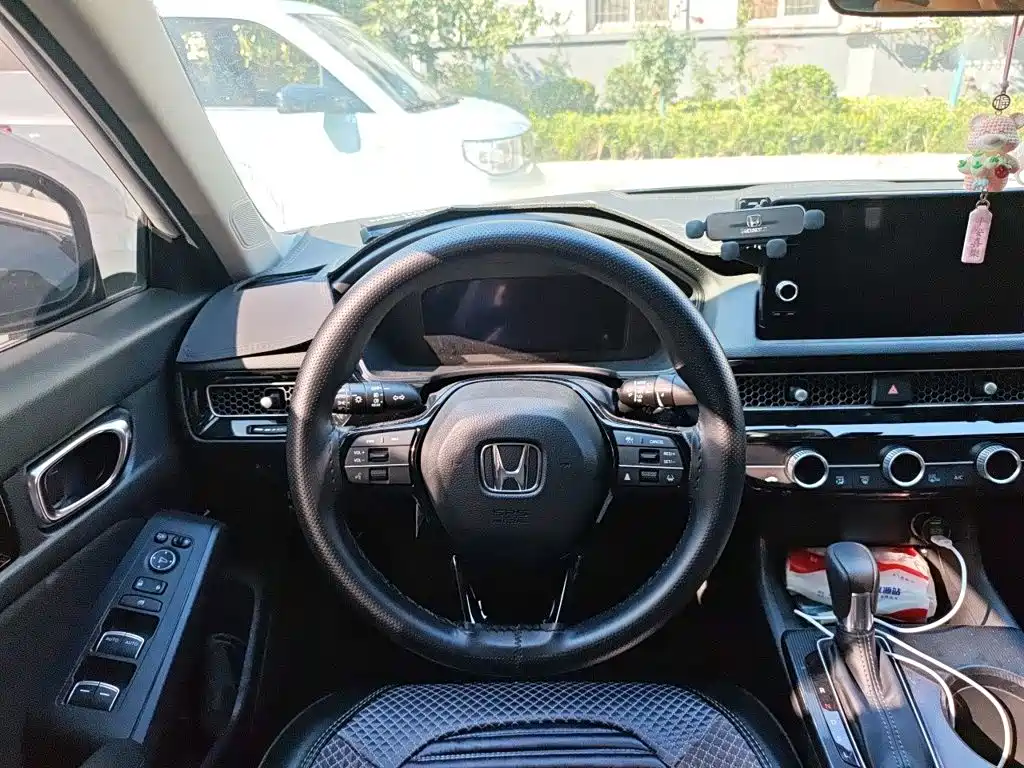 Honda Civic — миниатюра 6