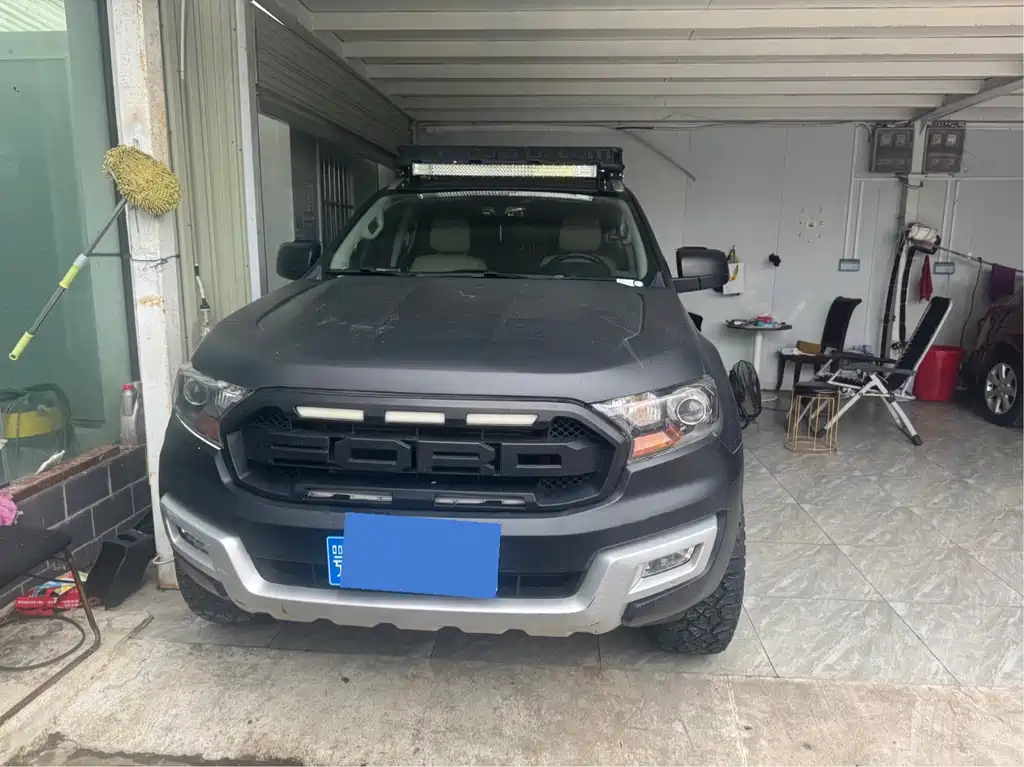 Купить Ford Everest