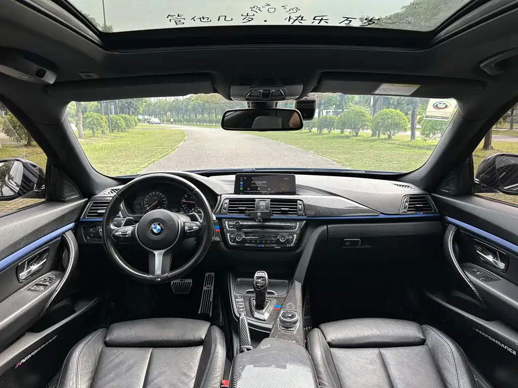 BMW 3 Series GT 3 GT 2018 330i xDrive M Sport