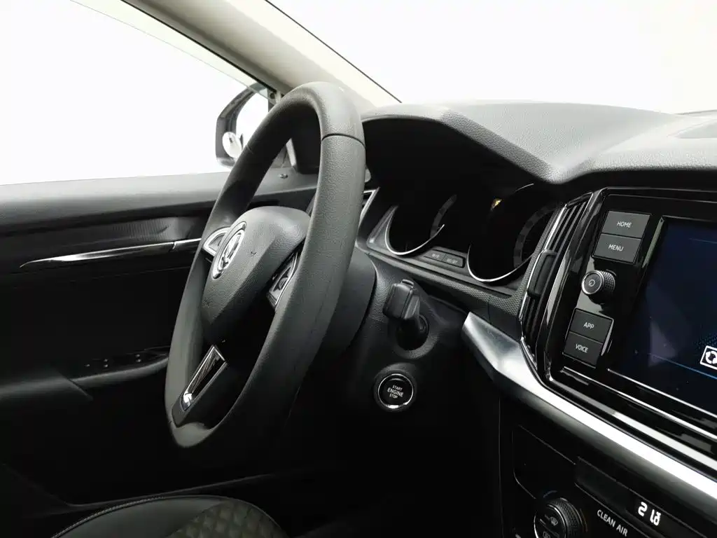 Skoda Kamiq — миниатюра 22