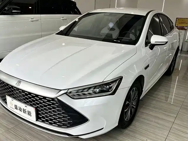 2024 BYD Qin