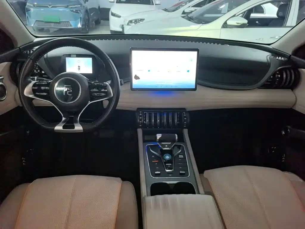 BYD Yuan Plus — миниатюра 10