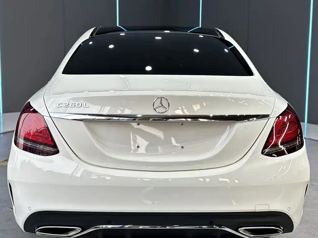 Mercedes-Benz C-Class — миниатюра 7