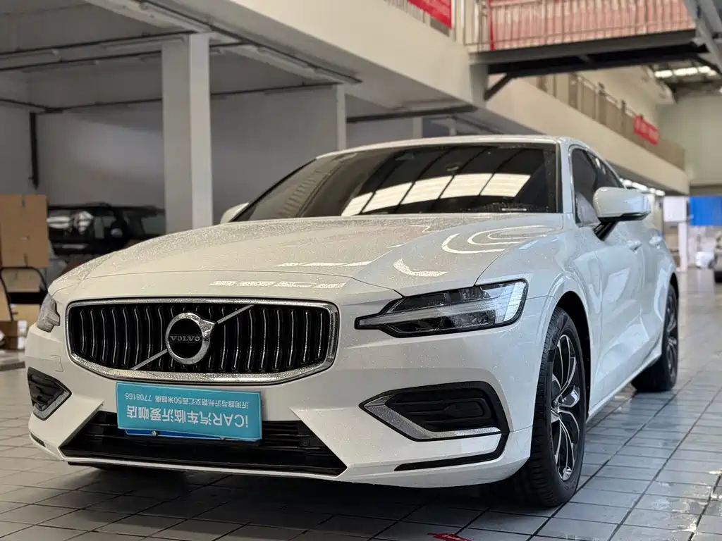 Volvo S60 — миниатюра 3