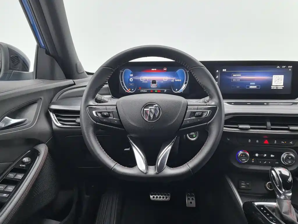 Buick Verano — миниатюра 11