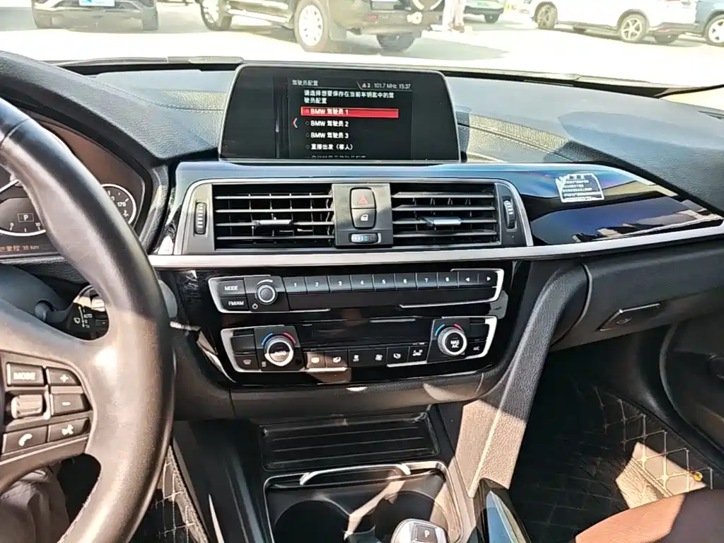 BMW 3 Series — миниатюра 9