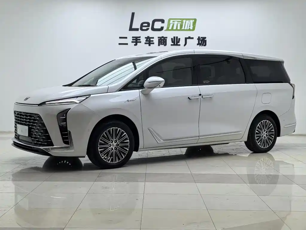 BUICK GL8 NEW ENERGY