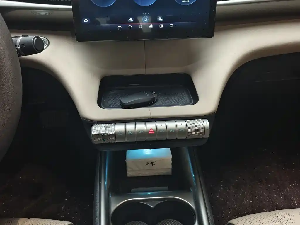 BYD Dolphin — миниатюра 6