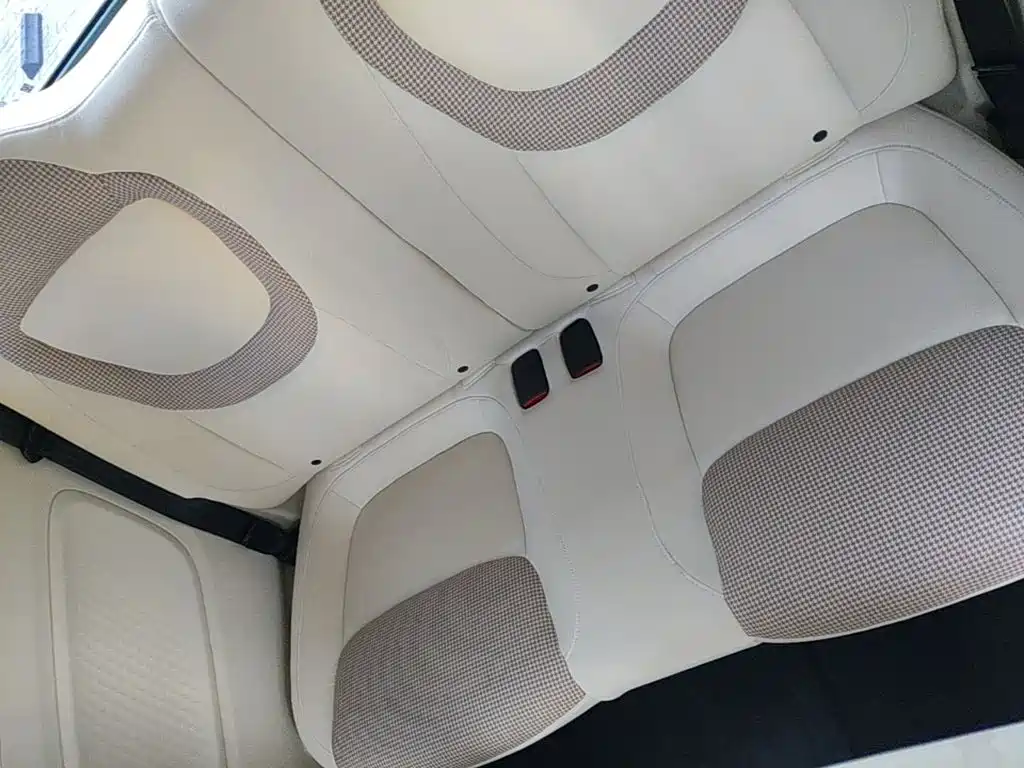 Wuling MINIEV — миниатюра 17