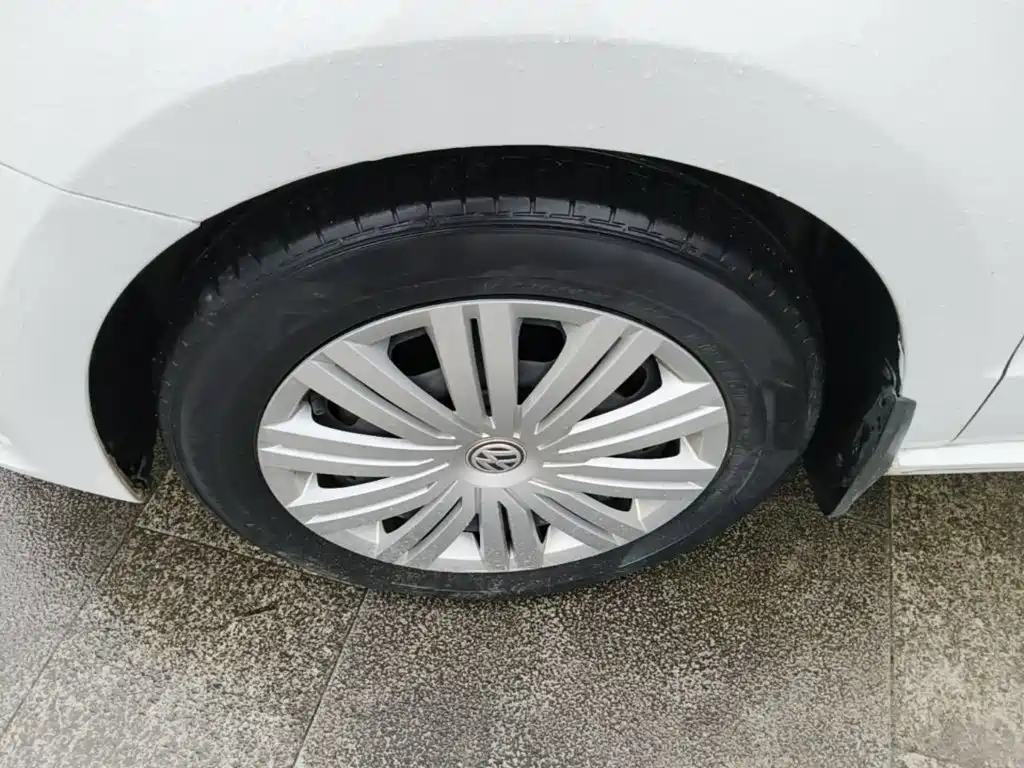 Volkswagen Polo — миниатюра 23