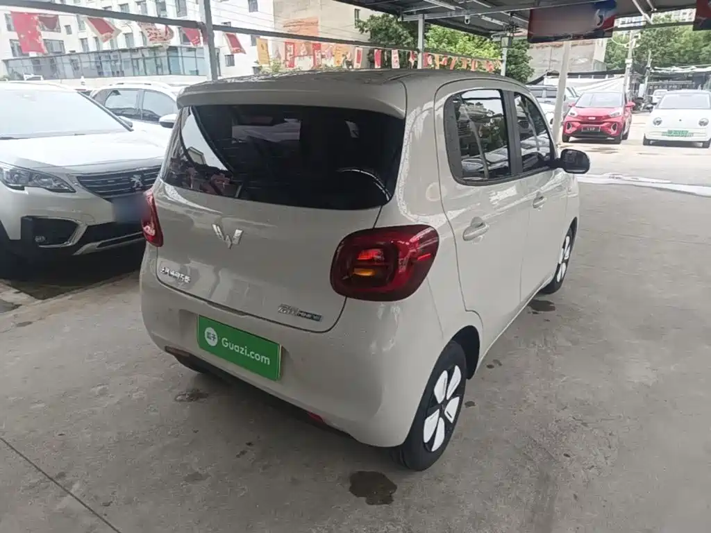 Wuling MINIEV — миниатюра 7