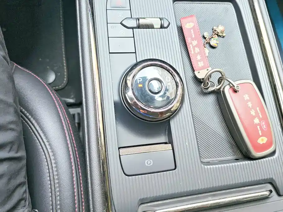 Ford Mondeo — миниатюра 16