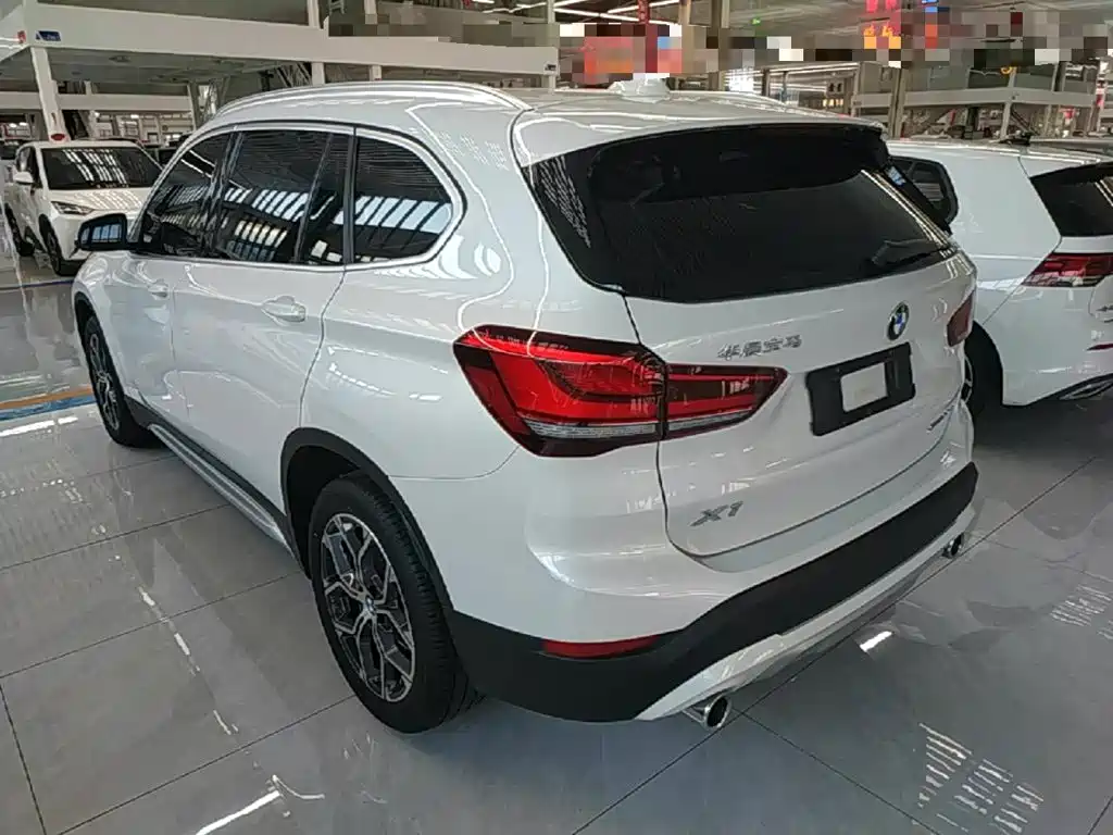 BMW X1 — миниатюра 5