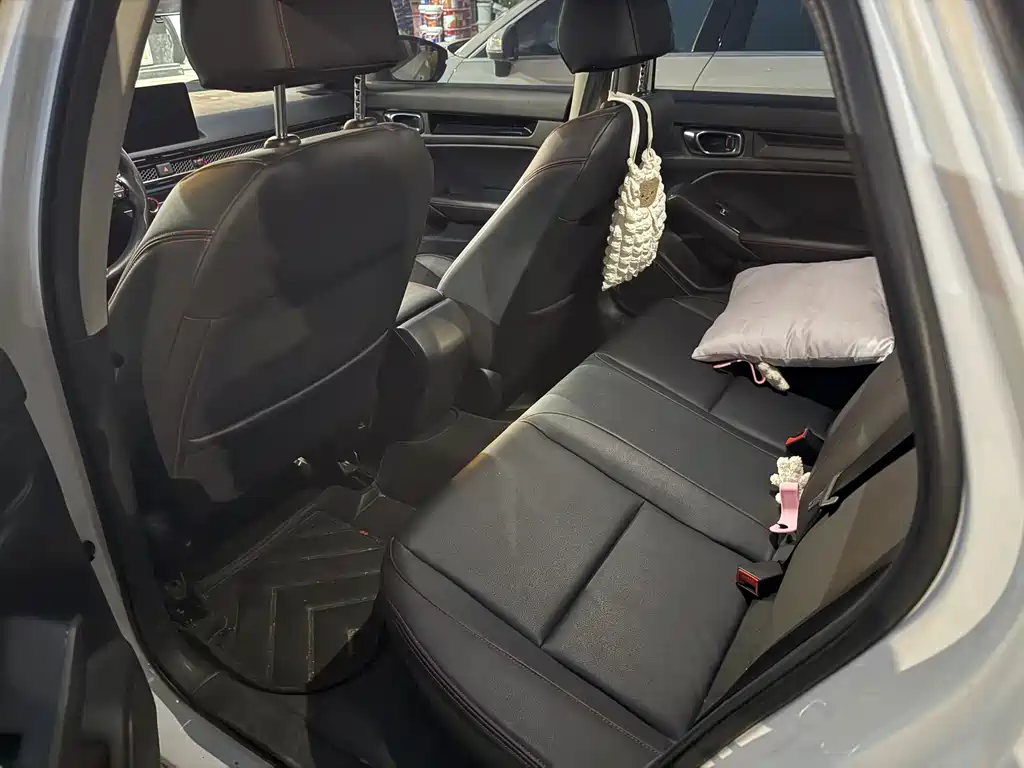 Honda Civic — миниатюра 9