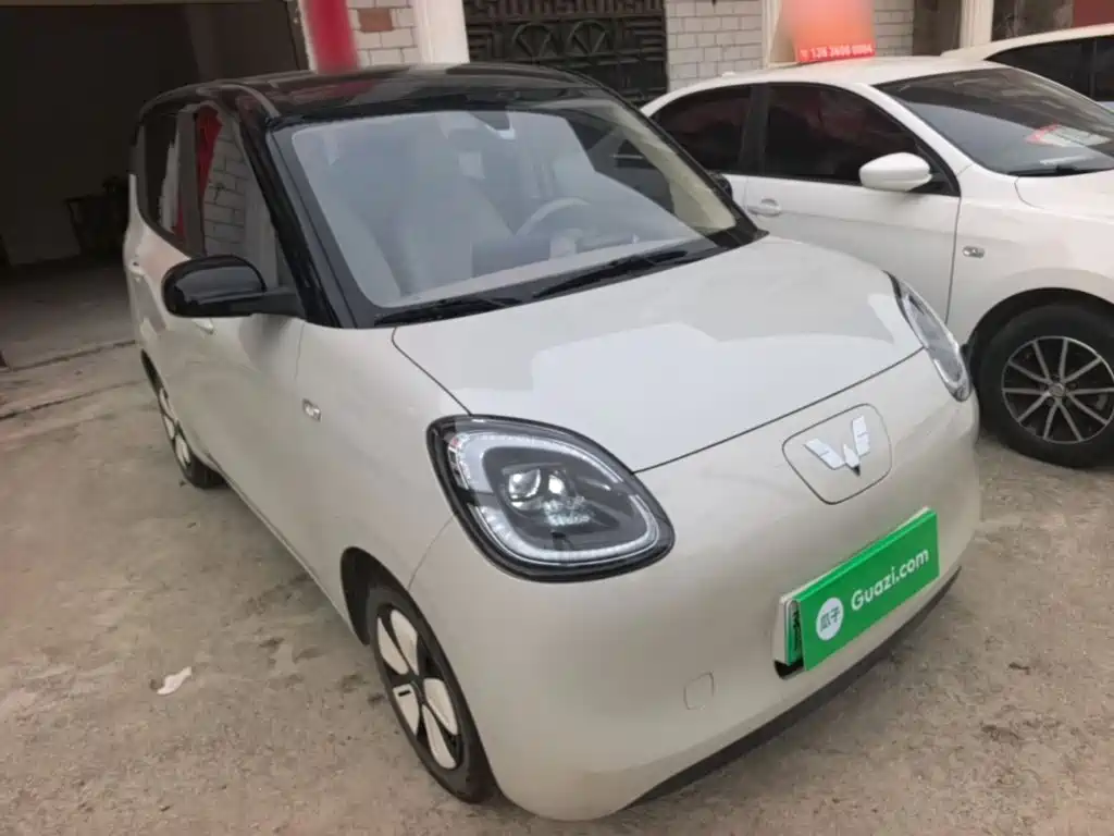Wuling MINIEV — миниатюра 4
