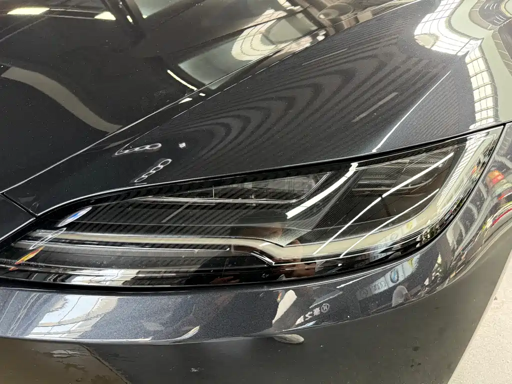 Tesla Model 3 — миниатюра 13