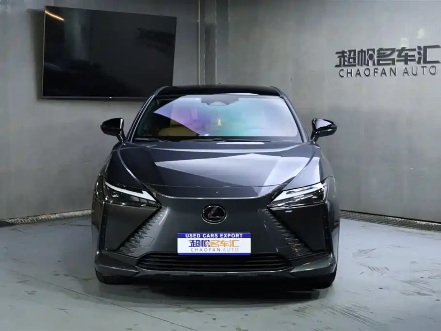LEXUS RZ