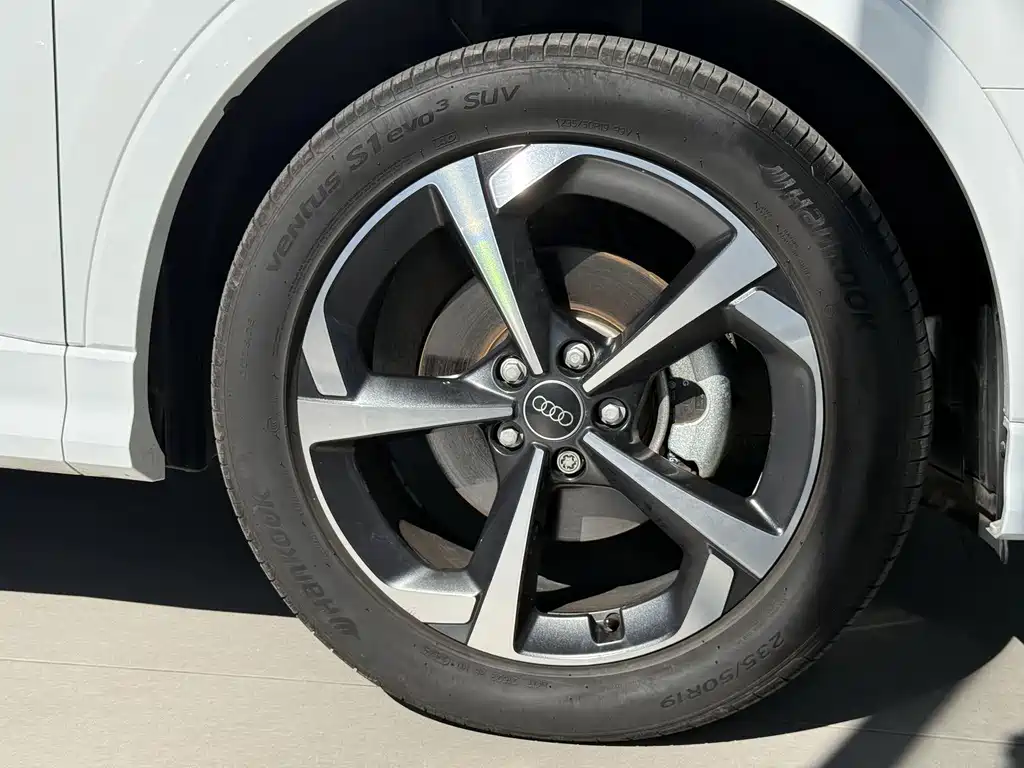 Audi Q3 — миниатюра 16