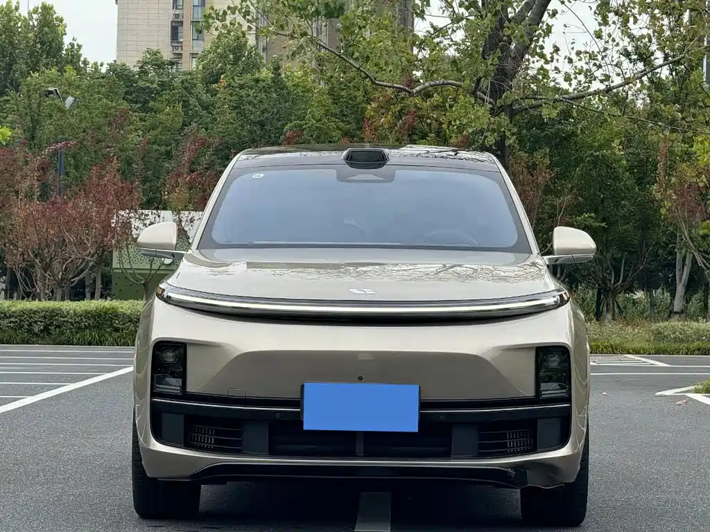 Li Auto Li L9 — миниатюра 2