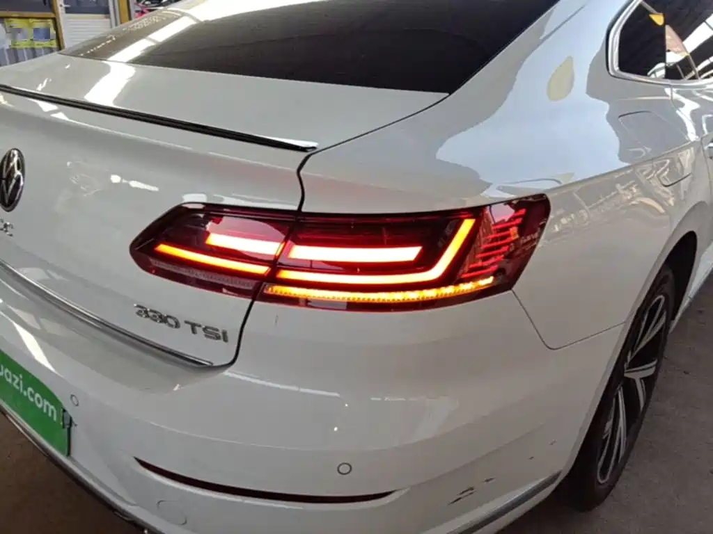 Volkswagen CC — миниатюра 8